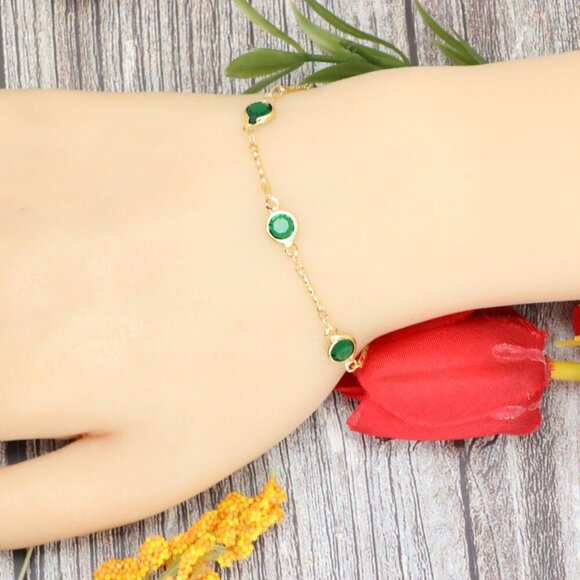 "Trendy Handmade Bracelet – A Stylish Gift for Women & Girls, MAR091533 - Picture 7 of 10